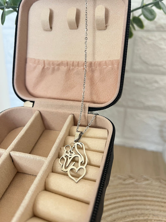 Collana Maternity